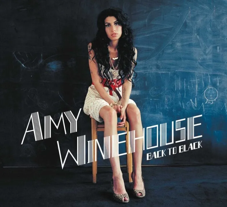 Once canciones en 35 minutos, una banda de soul de Brooklyn y dos productores: Back to Black en vinilo, el disco que convirtió a Amy Winehouse en una leyenda
