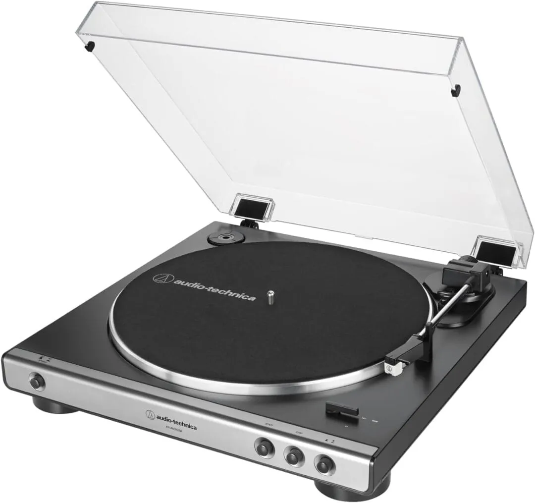 Tocadiscos automático Audio-Technica LP60X con tapa antipolvo